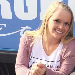 Meet your Posher, Kylee